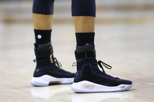 NBA新秀对抗赛｜克里斯穆林队封王 卡斯尔膺MVP