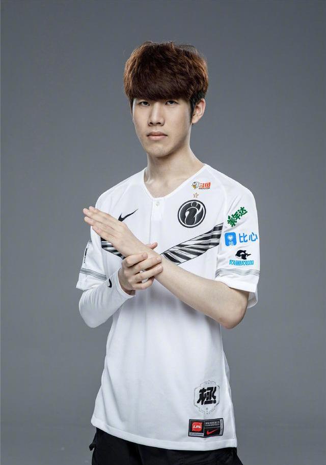 【战报】2021KPL春季赛常规赛第二轮W2D4，杭州LGD大鹅 1-3 RW侠